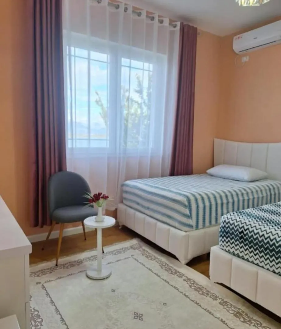 Guest Home Guri Shiroka Albania