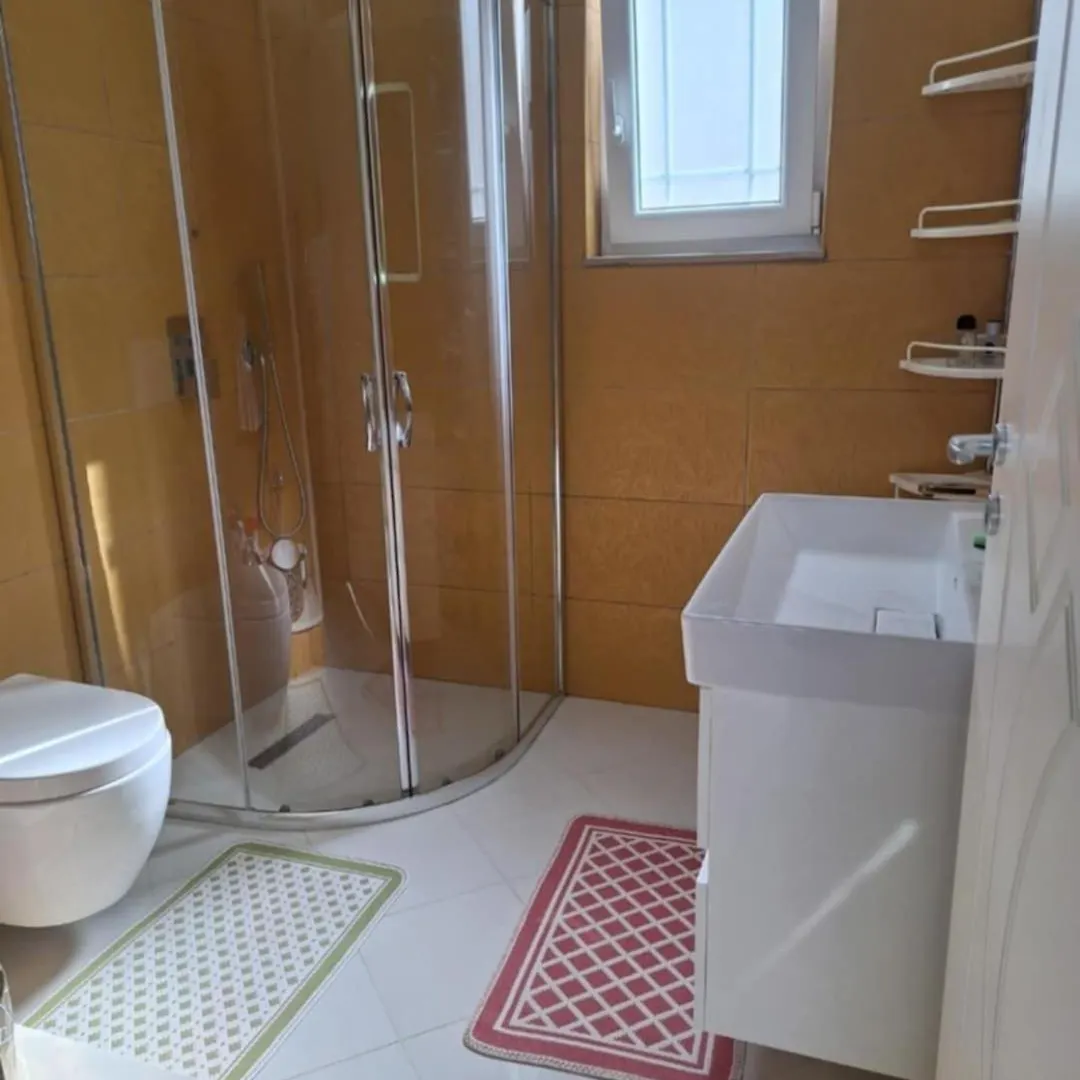 Guest Home Guri Shiroka Albania